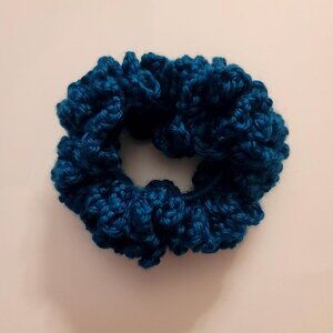 Handmade Crochet Scrunchie (Teal)